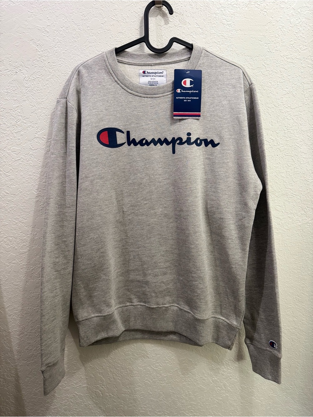 Champion Authentic Athleticwear Classic Script Crewneck Sweatshirt S NWT
